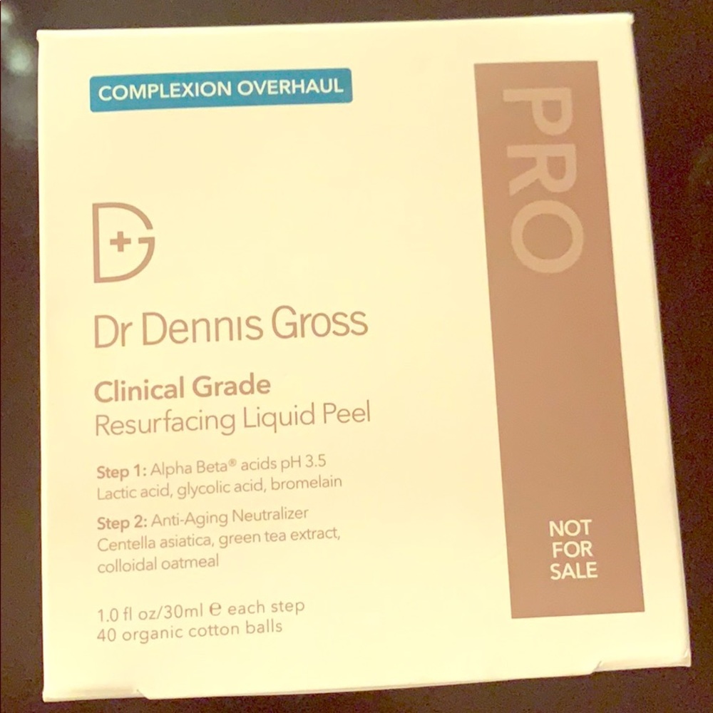 Resurfacing liquid peel